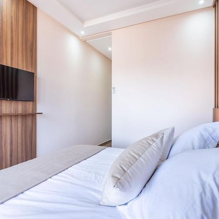 New! Superbe Appartement A Majorelle,Terrace,Iptv. Marrakesh Luaran gambar